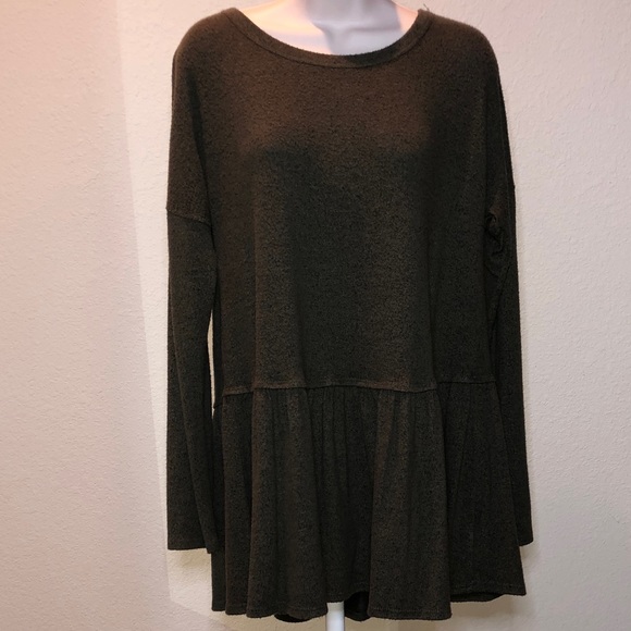 Andrée by UNIT - Olive, Super-Soft, Hachi Sweater - Picture 1 of 6